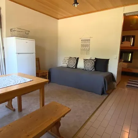 Riihivuori Ferienhaus *